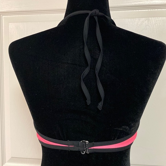 SO  Pink, green & black bathing suit top - Size Medium - Picture 3 of 8